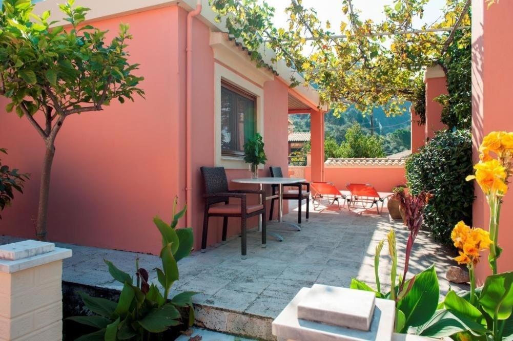 Amalia Cottages 아기오스고르디오스 외부 사진